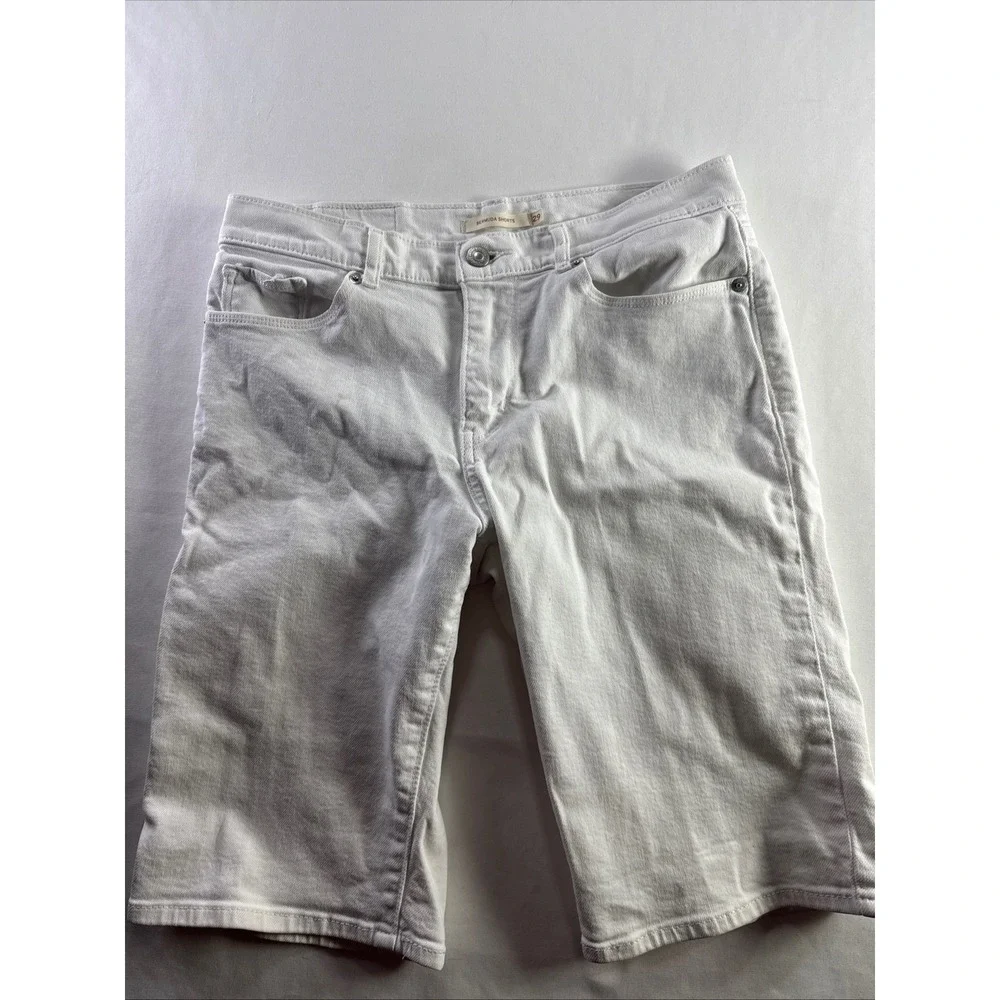 Levis Bermuda Shorts Womens 29 White Denim Mid Rise Knee Length 29969-0037